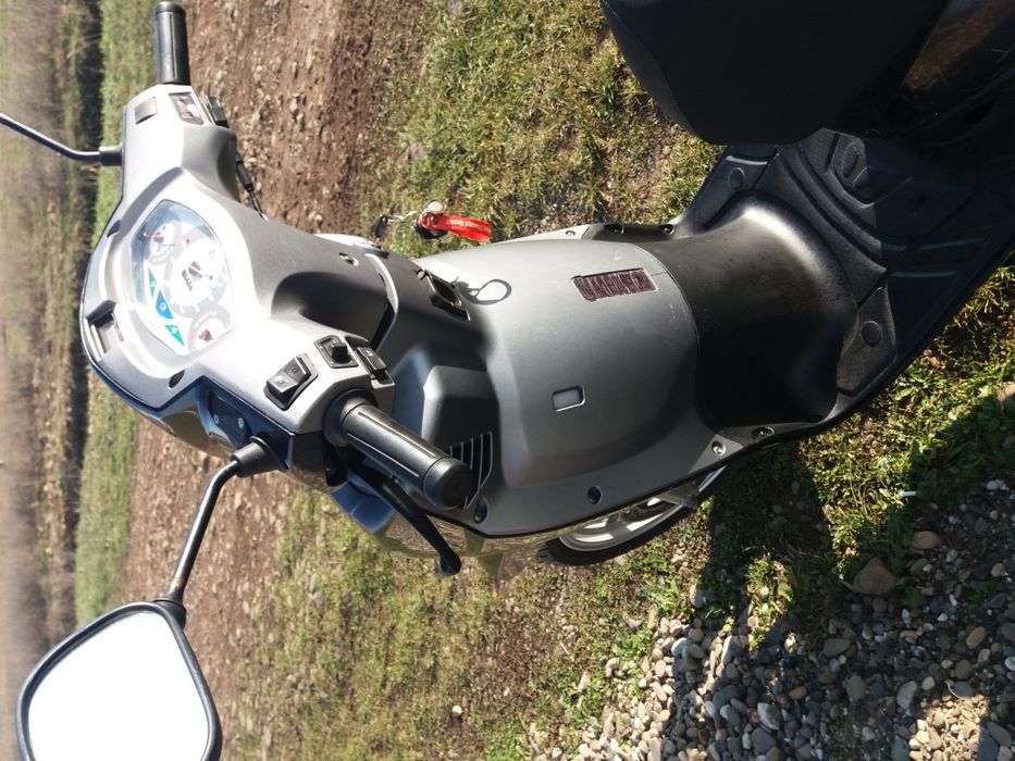 Peugeot LXR-125 скутер