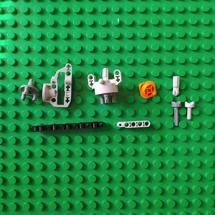 Lego Technic . трансмиссия, балки, поштучно. Оригинал