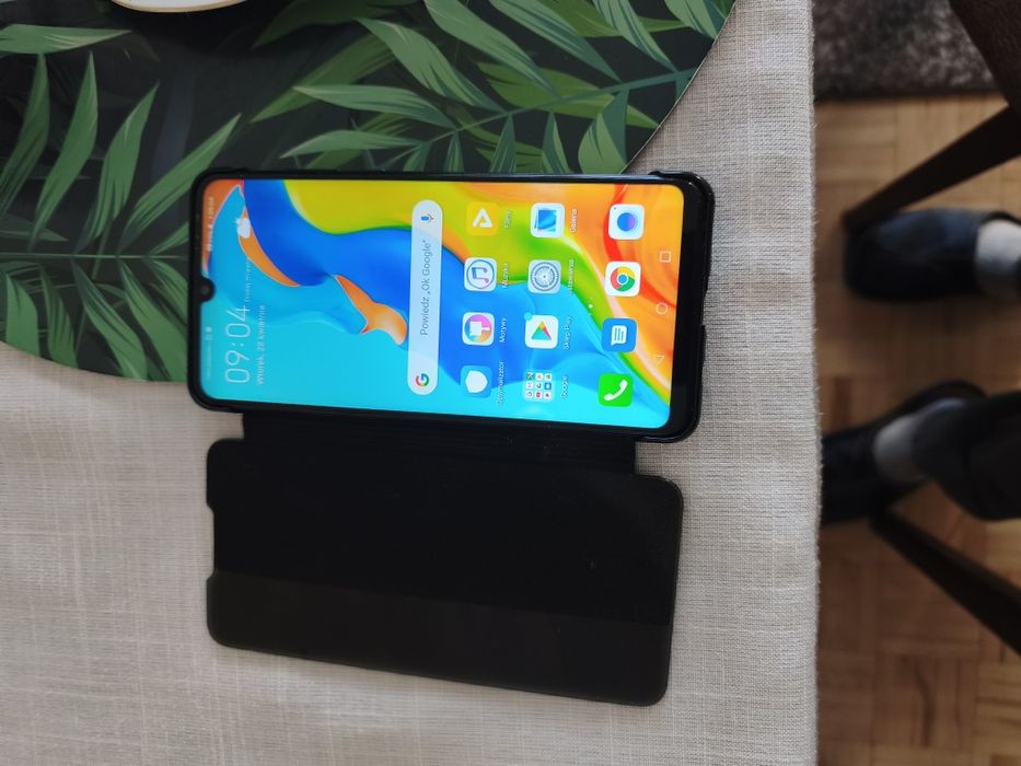 Sprzedam używany telefon HUAWEI  P30 lite