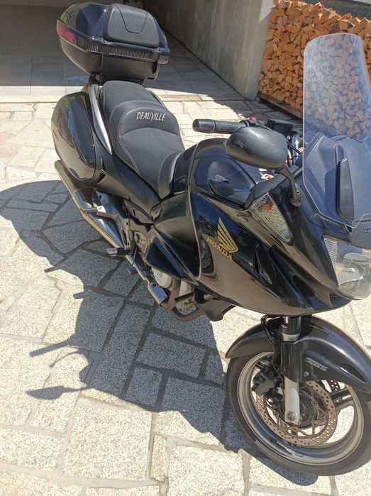 Honda Deauville 700 NT ABS
