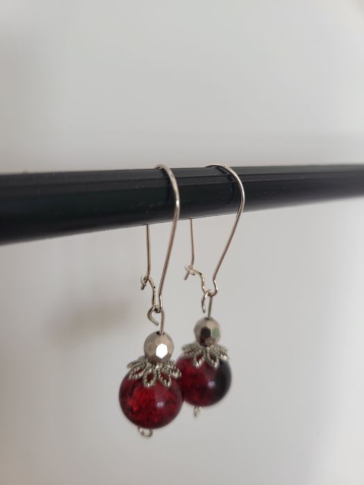 Czerwono-czarne kolczyki