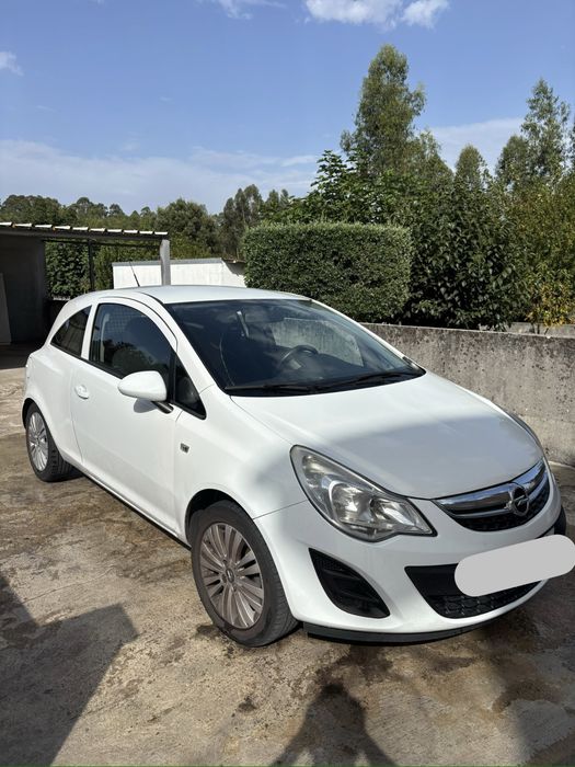 Opel Corsa 1.3CDTI comercial