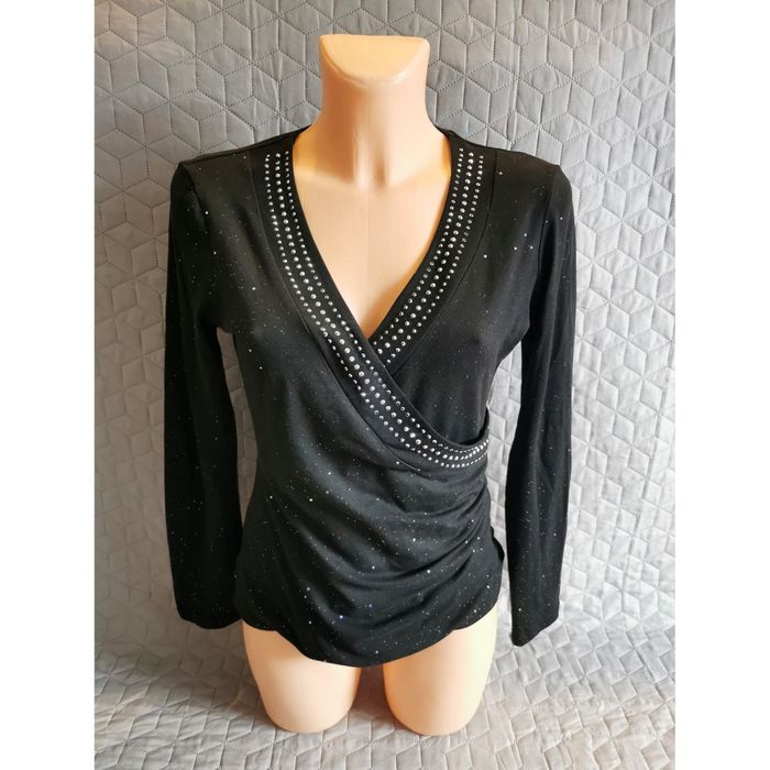 Bluzka kopertowy dekolt zdobiona cyrkoniami