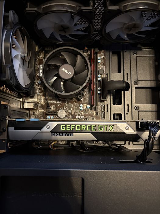 Komputer stacjonarny Ryzen 7