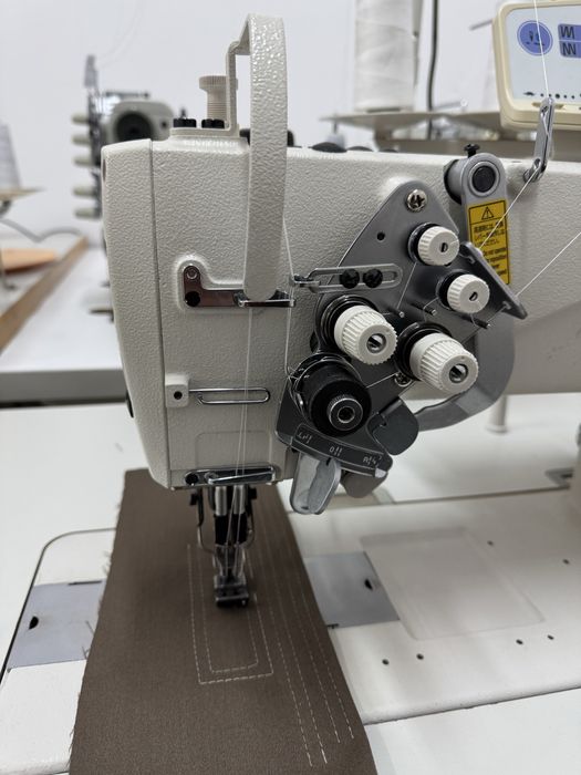 Stębnówka dwuigłowa Juki LH 3568A-7