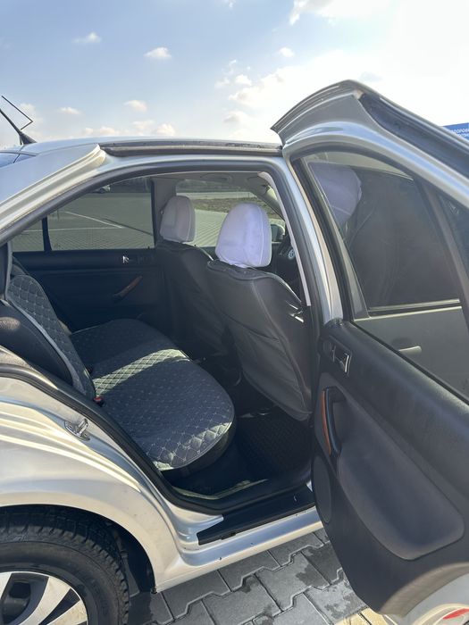 Volkswagen Bora 2000
