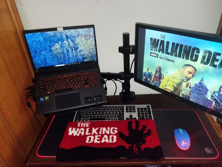 Тафтинговий килим ручної роботи "The walking dead", тафтинговый ковер
