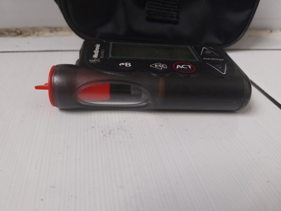 Medtronic MiniMed 754 Veo Pompa insulinowa
