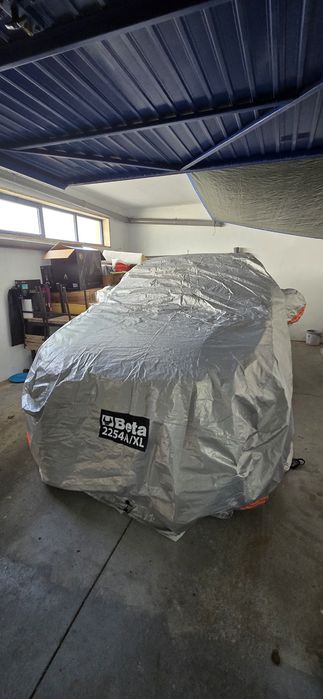 Capa impermeável Topo de gama  anti-riscos XL adequada para SUV!