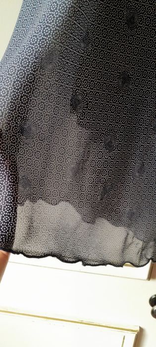 Saia evase com cinto forrada em chiffon