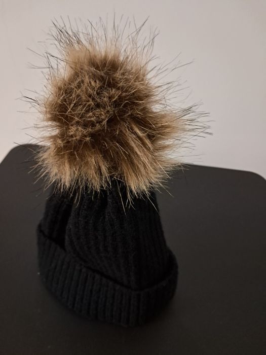 Długi bezrękawnik bordo+czapka i komin