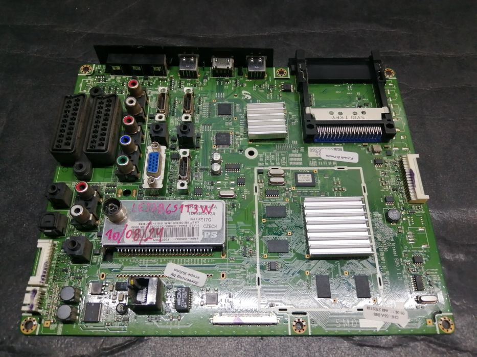 Motherboard (placa principal)