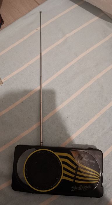 Rádio Portátil Boy Grundig
