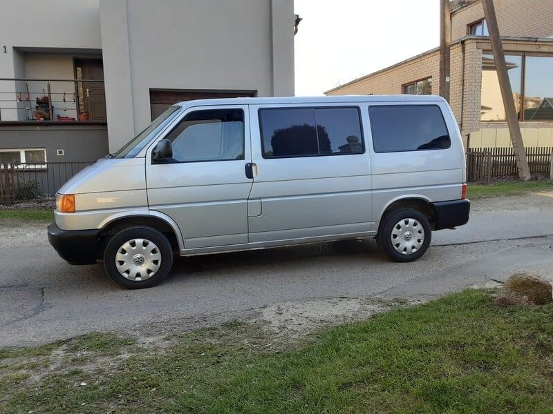 Volkswagen Transporter T4 2.5 TDI