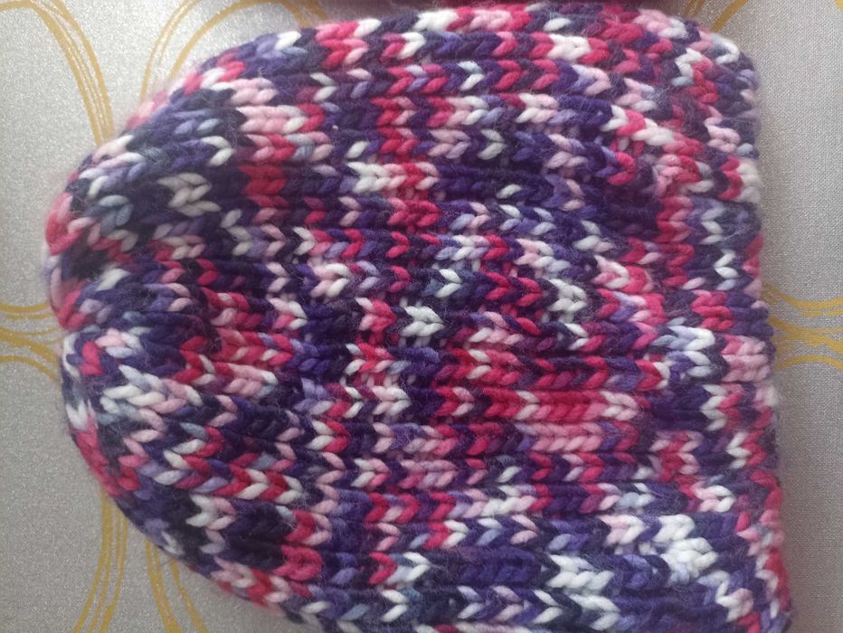 Шапочки для дівчинки