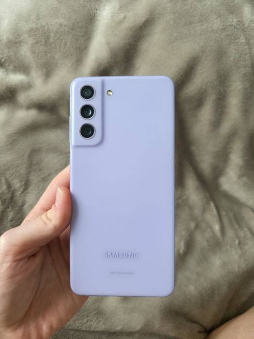 Смартфон Samsung s21 fe Snapdragon