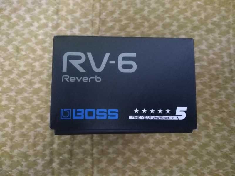 Reservado Pedal Boss RV-6 Reverb (Como novo)