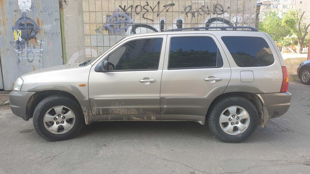Продаю кросовер MAZDA Tribute