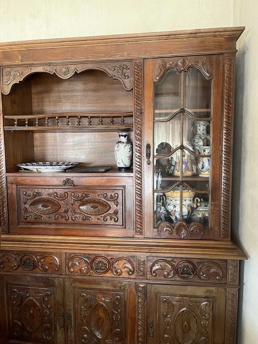 Móvel de sala em madeira