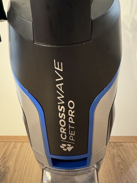 Aspirador Bissell CrossWave Pet Pro – 3 em 1 (Aspira, Lava e Seca)