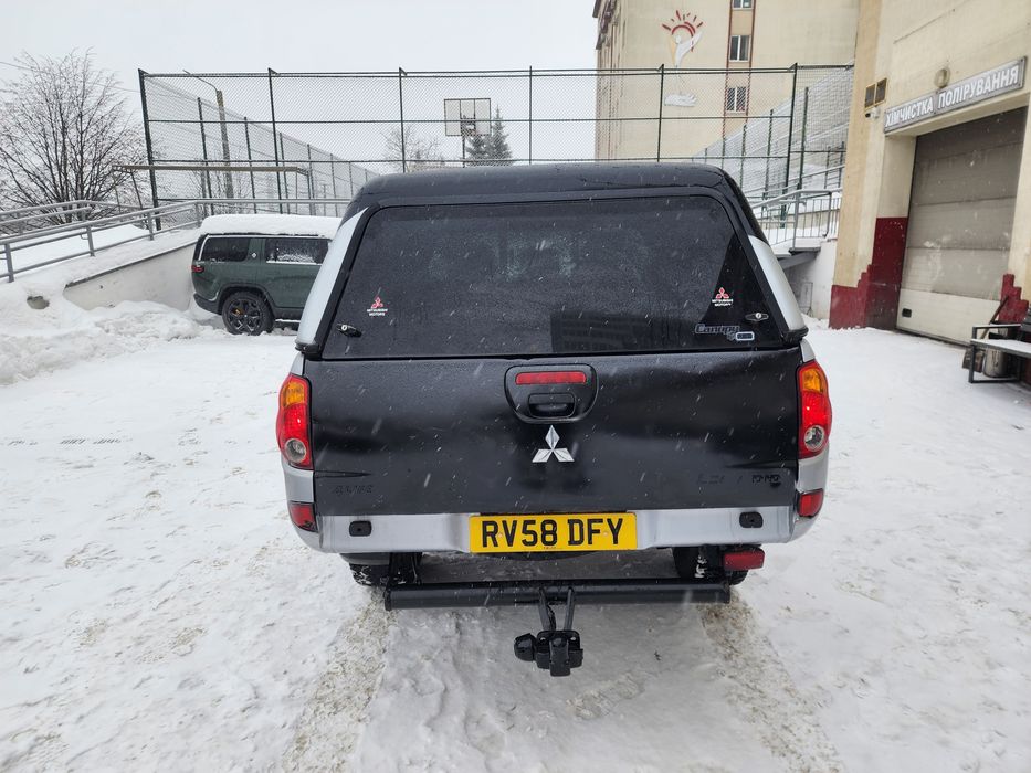 Mitsubishi L200 2009 рік в Україні!