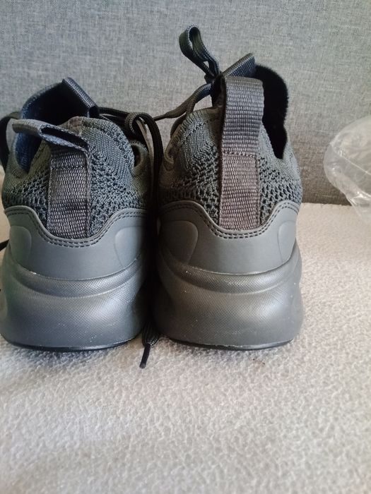 Buty damskie 39/25 cm sportowe Giniros