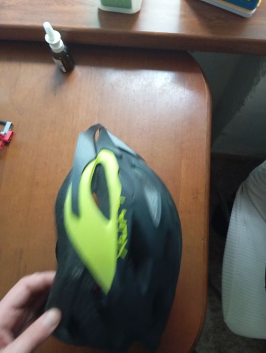 Продам вело шолом LYNX