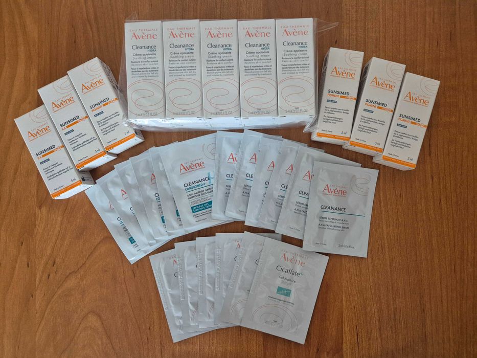Zestaw kremów Avene.