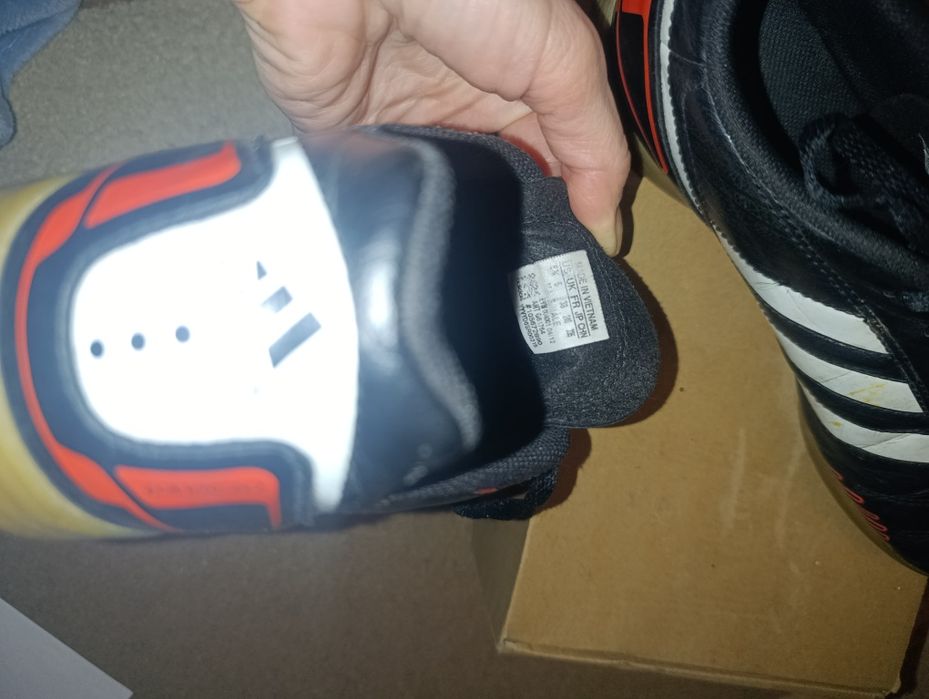 Кросовки для футбола, бутси Adidas  розмір 33