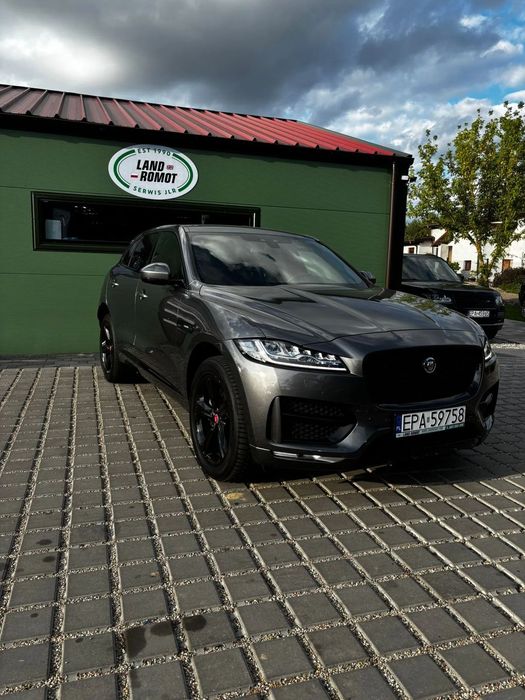 Jaguar F-Pace