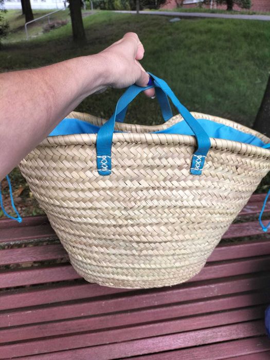 Bolsa com asa em couro