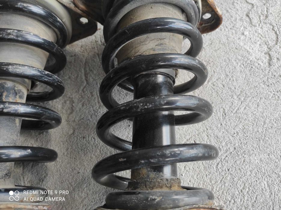 VW Passat B5 4motion audi A6 C5 quattro amortyzatory tył tylny