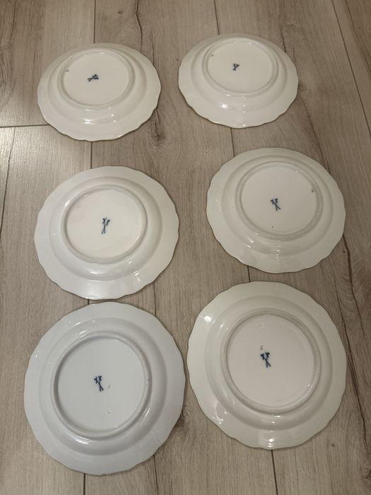 Miśnia Talerze deserowe czerwona róża