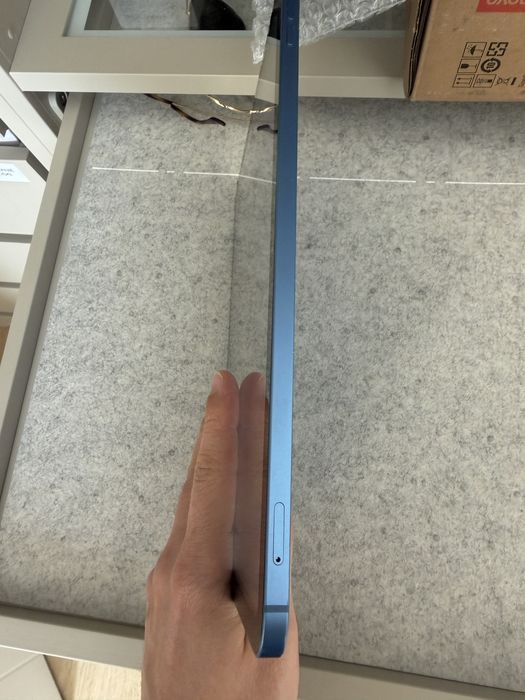 iPad 10 gen 64GB Cellular SIM eSIM niebieski bardzo ładny stan