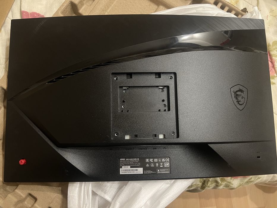 Монітор MSI  24”