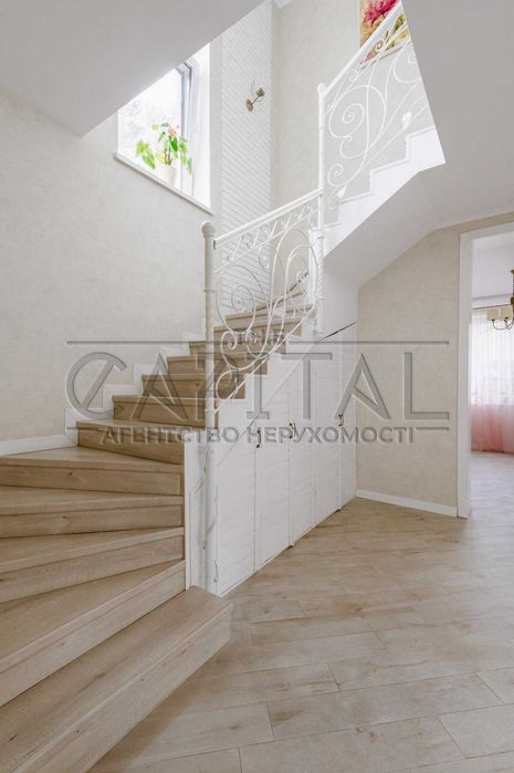 Продаж дуплексу, Гостомель, Буча, Ірпінь, з ремонтом