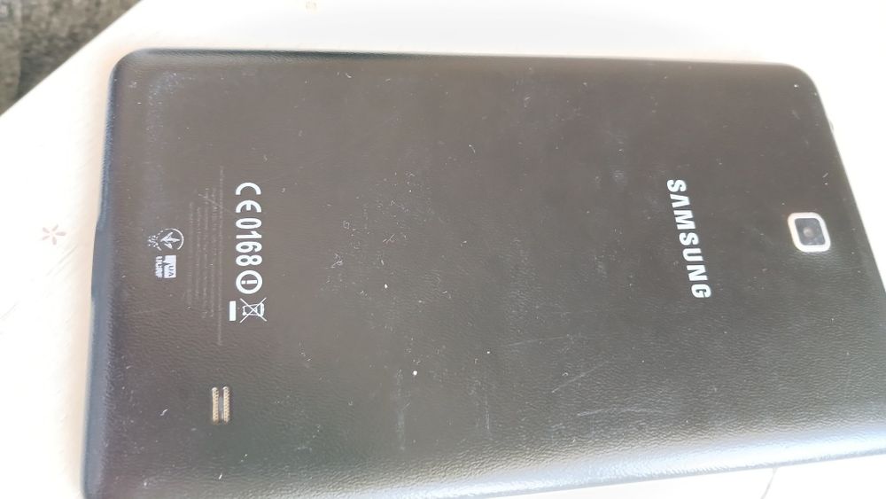 Планшет samsung SM-T231