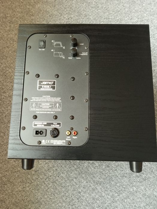 Subwoofer jamo 70 w. LO