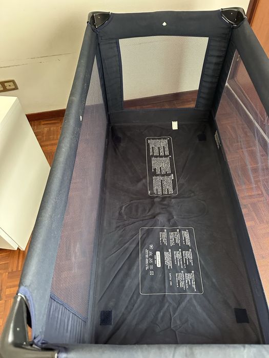 Cama de bebe Chicco viagem