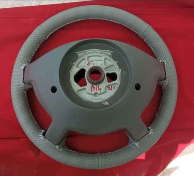 Volante estofado grosso  Mercedes-Benz E W211