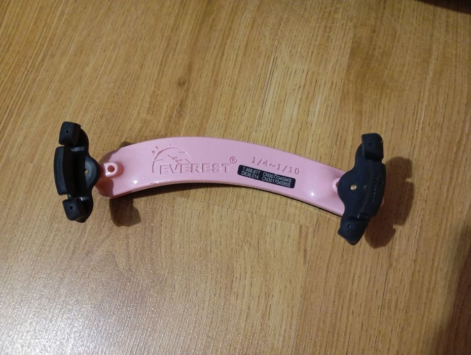 VIOLINO 1/8, inclui arco, almofada e estojo