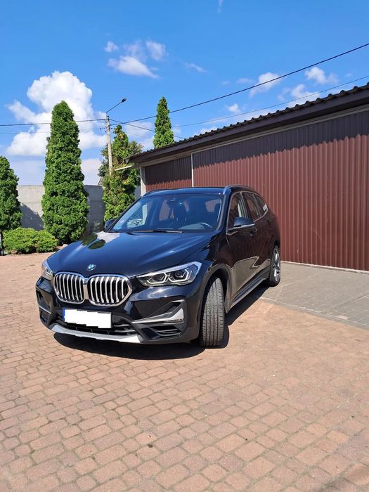 BMW X1 Sprzedam BMW X1 sDrive18i xLine