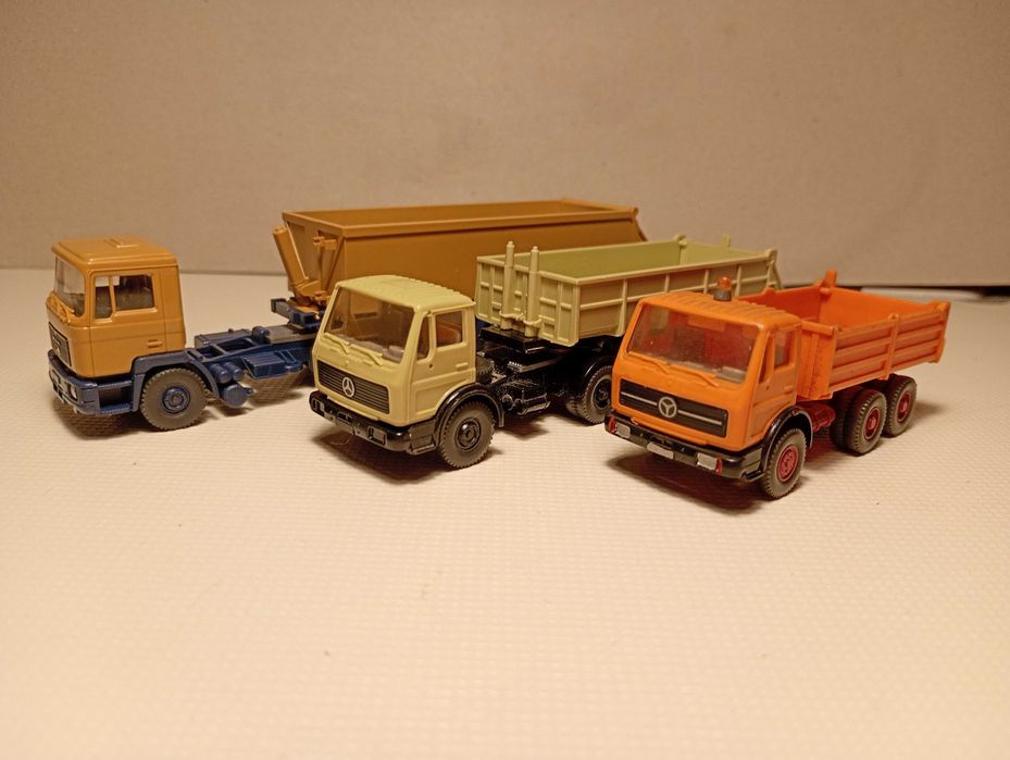 Wiking 1/87 wywrotki zestaw