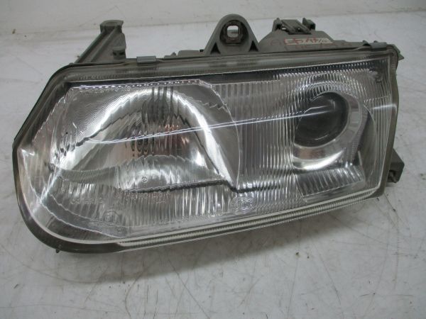 Ótica / farol esquerda ALFA ROMEO 145 (930_)
