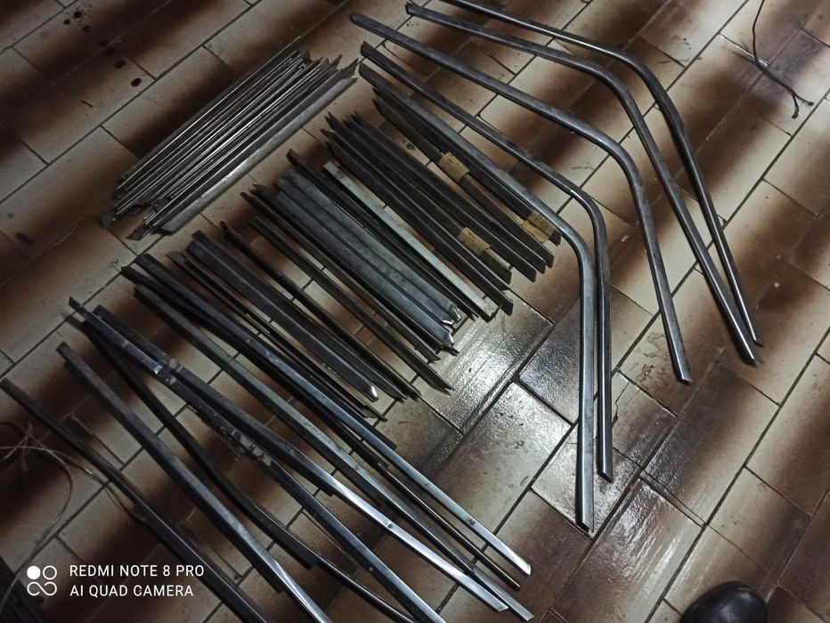 Fiat 125 P Listwy  drzwi rarytas