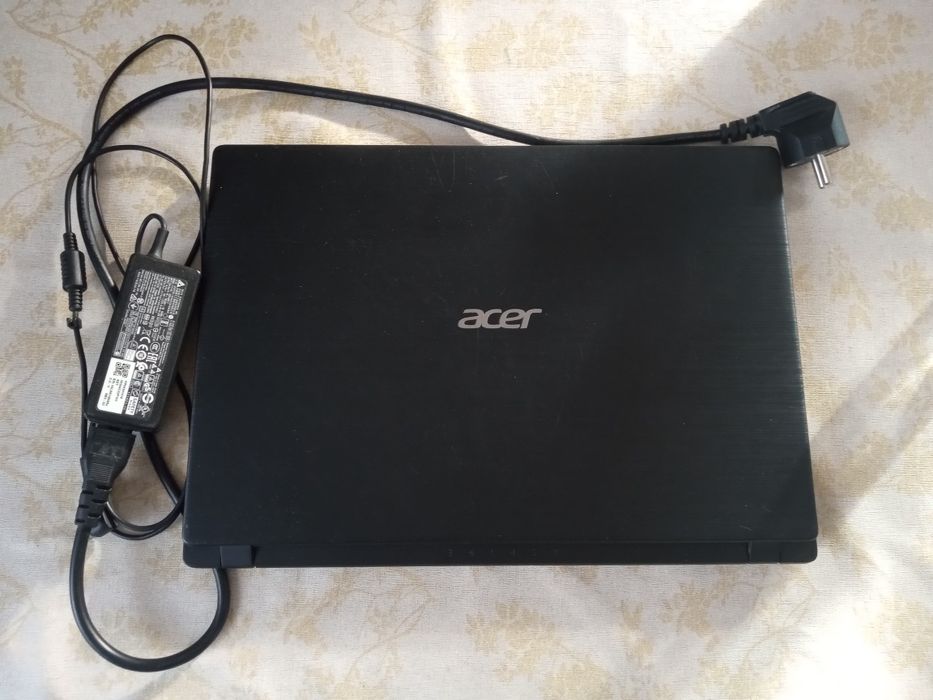 Acer Aspire 1 laptop