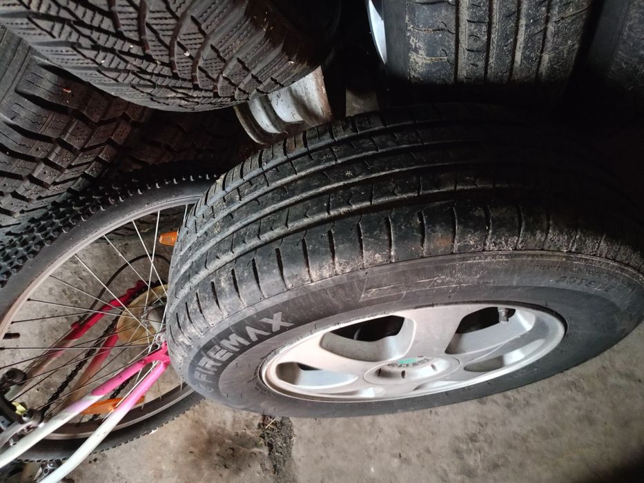 Комплект коліс шкода гольф 4 зима літо