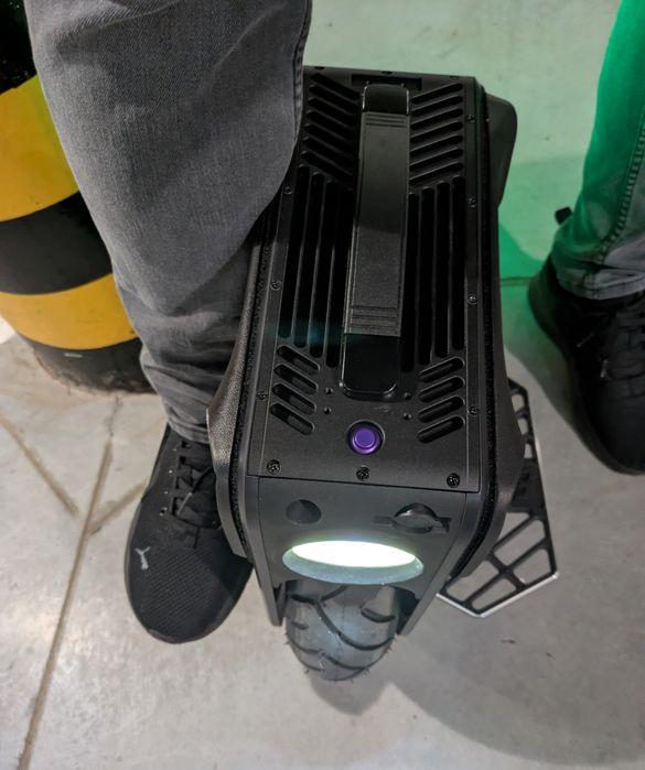 Monocykl elektryczny Begode A1