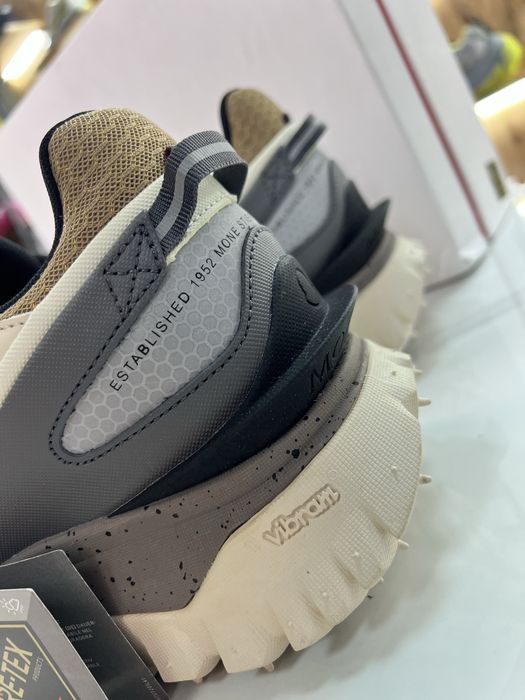 Кросівки Moncler Trailgrip Gore-Tex Gtx Brown / Beige