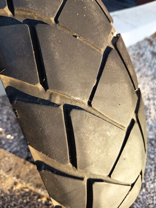 Pneu de mota METZELER